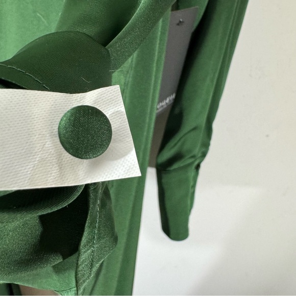 ELOQUII Kelly Green Satin Blouse Button Down bow Tie Waist NWT - Picture 5 of 10